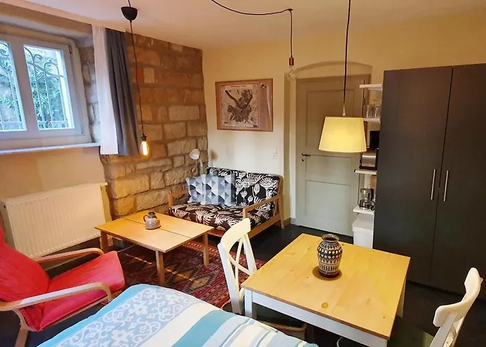 Haniel Leo Apartament